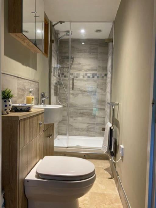 'The Den' Self Contained One Bedroom Annexe. Stockbridge  Exteriör bild