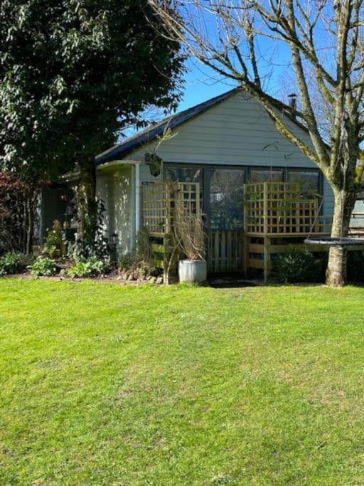 'The Den' Self Contained One Bedroom Annexe. Stockbridge  Exteriör bild